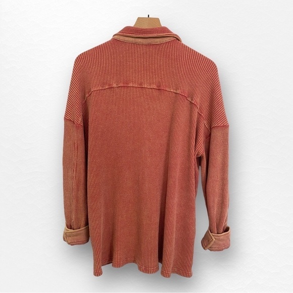 Vici Oversized Waffle Knit Button Down Shacket Shirt in Dusty Rose, Size Small - Picture 4 of 8